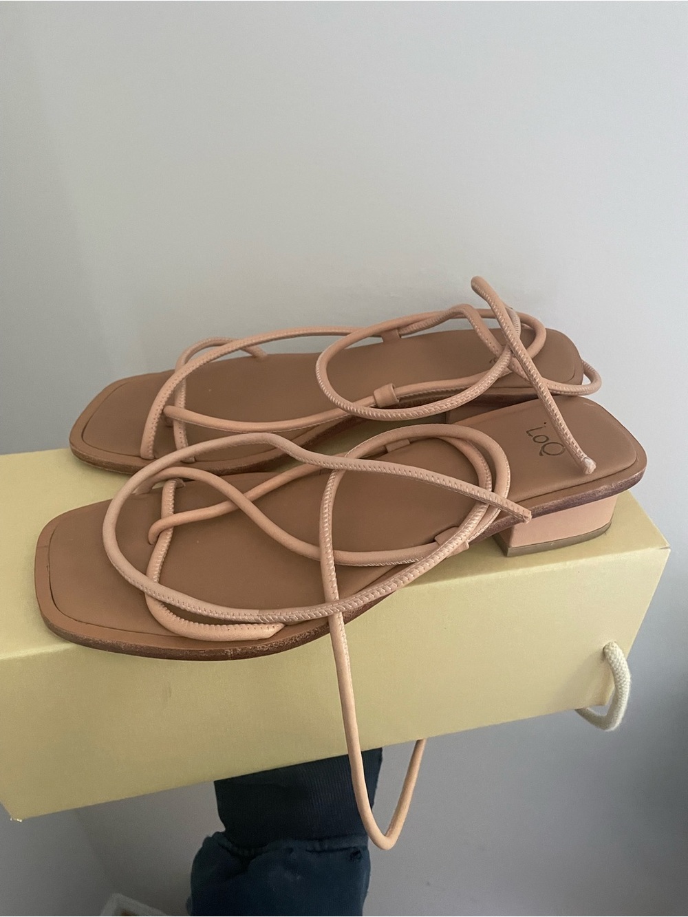 LOQ Ara Strappy Square-Toe Lace-Up Sandals Pink